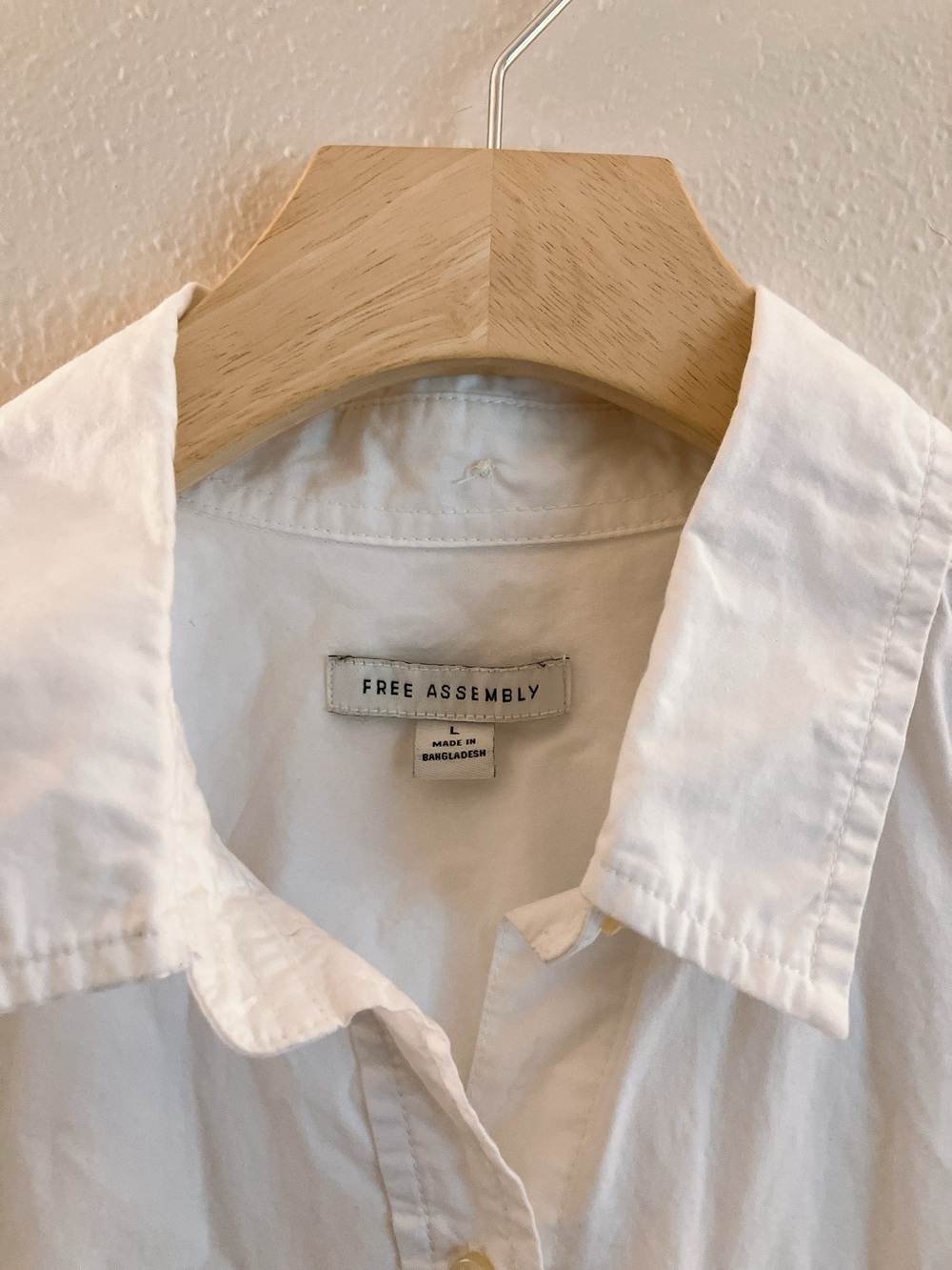 Free Assembly Oversized White Poplin Button Down Longsleeve Crop Shirt Relaxed - Picture 3 of 9